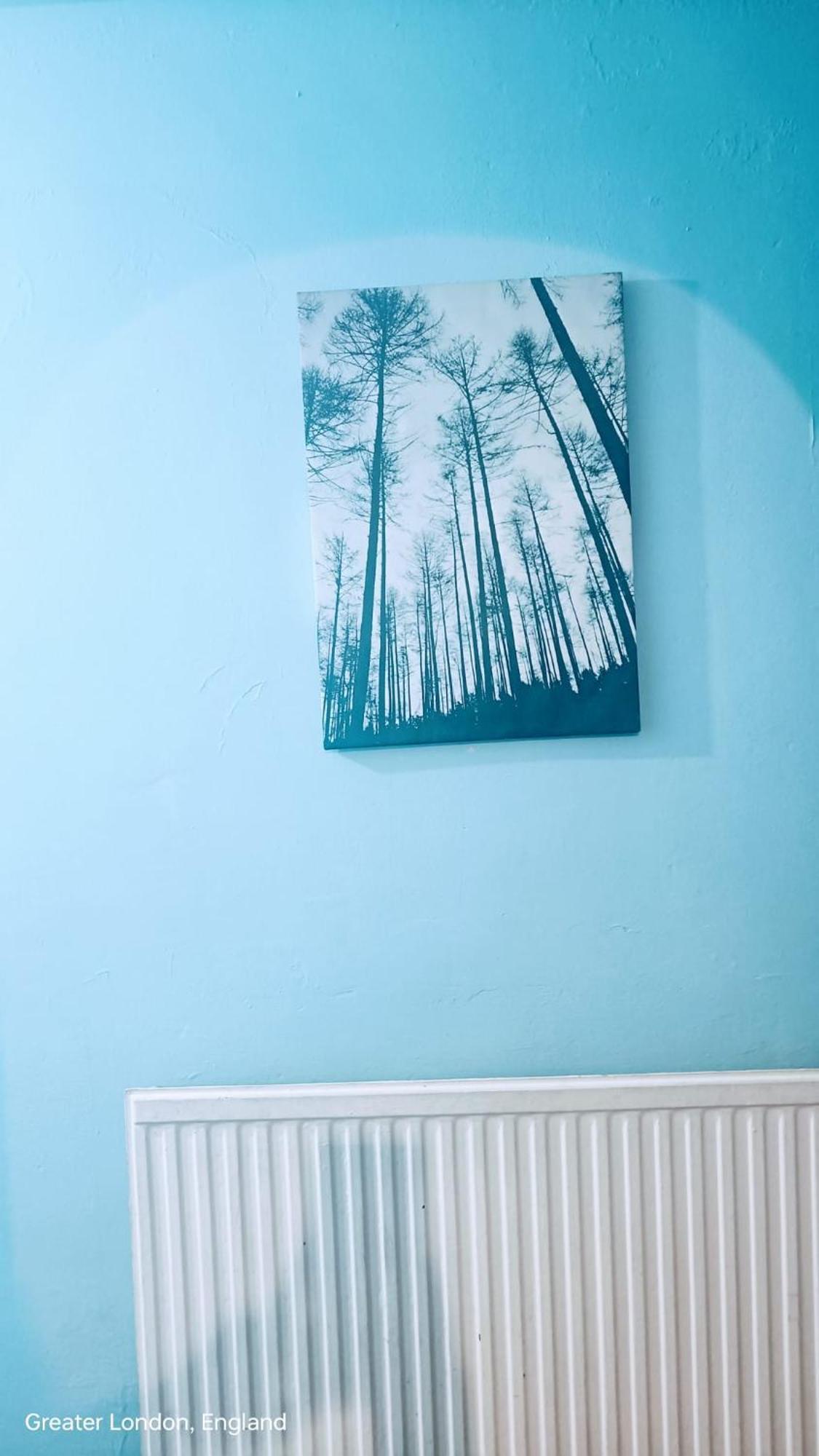 London'S Bed With Breakfast & Free Parking Apartment Exterior photo